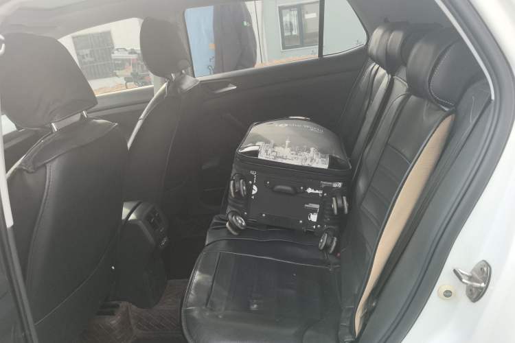 Used Volkswagen Tacqua 2021 1.5L Automatic Yue Zhi Lian Edition Left Rear Seat