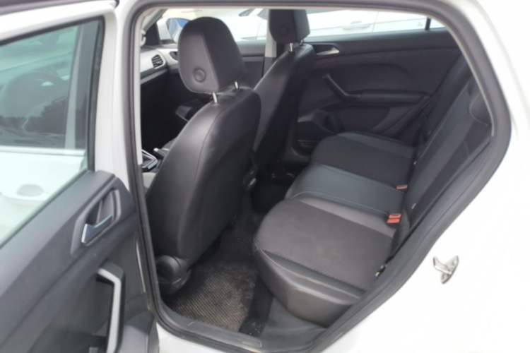 Used Volkswagen Tacqua 2021 200TSI DSG JoyConnect Edition Left Rear Seat
