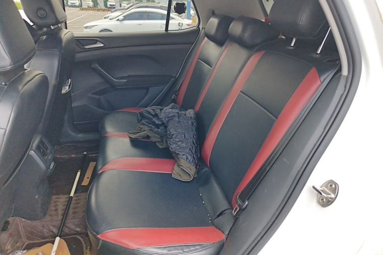 Used Volkswagen Tacqua 2021 1.5L Automatic Shangzhilian Edition Left Rear Seat
