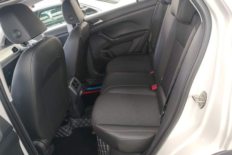 Used Volkswagen Tacqua 2021 1.5L Automatic Yue Zhi Lian Edition Left Rear Seat