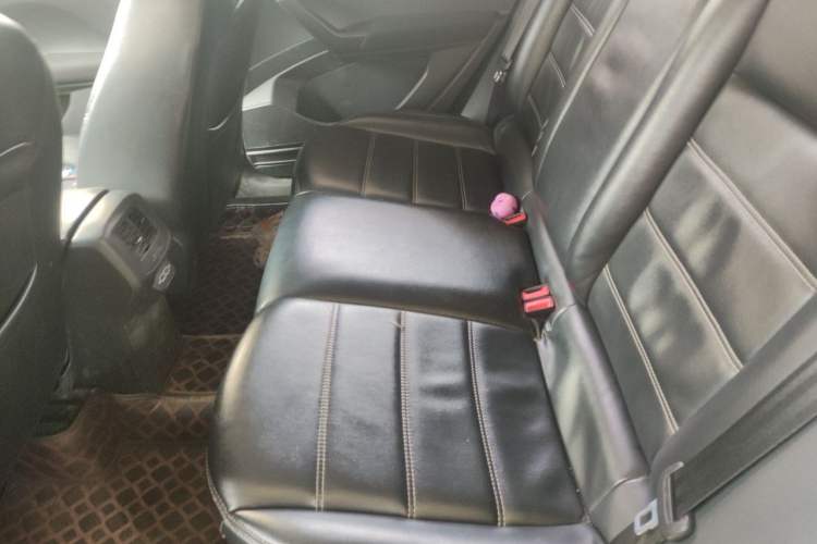 Used Volkswagen Tacqua 2021 1.5L Automatic Shangzhilian Edition Left Rear Seat