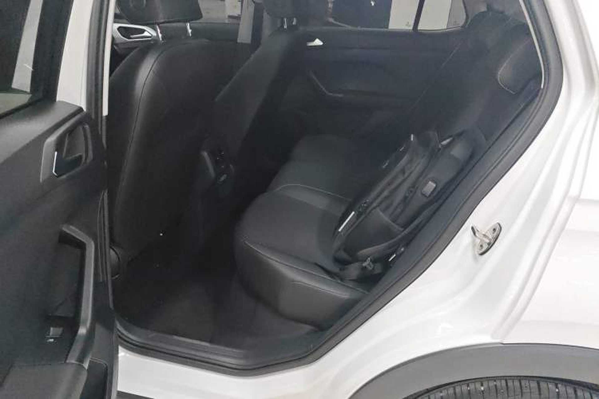 Used Volkswagen Tacqua 2021 1.5L Automatic 30th Anniversary Edition Left Rear Seat