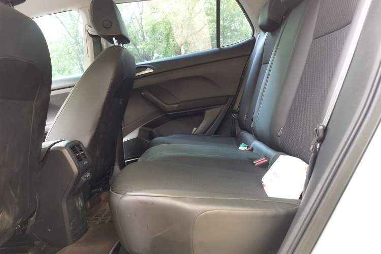 Used Volkswagen Tacqua 2021 1.5L Automatic 30th Anniversary Edition Left Rear Seat
