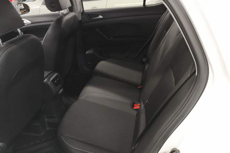 Used Volkswagen Tacqua 2021 1.5L Automatic Yue Zhi Lian Edition Left Rear Seat