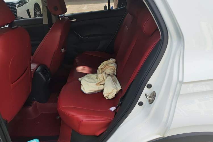 Used Volkswagen Tacqua 2021 1.5L Automatic Yue Zhi Lian Edition Left Rear Seat