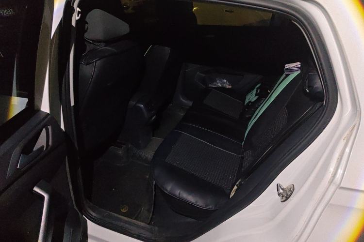 Used Volkswagen Tacqua 2021 280TSI DSG R-Line Connected Version Left Rear Seat