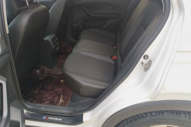 Used Volkswagen Tacqua 2021 1.5L Automatic Yue Zhi Lian Edition Left Rear Seat