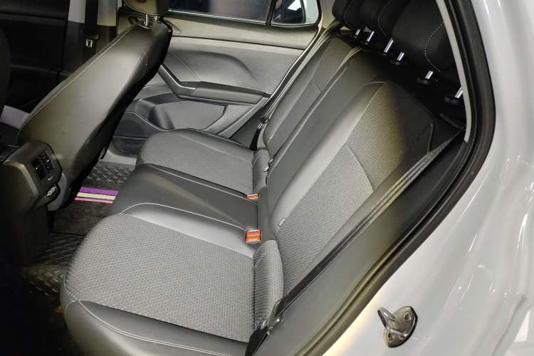 Used Volkswagen Tacqua 2021 1.5L Automatic Yue Zhi Lian Edition Left Rear Seat