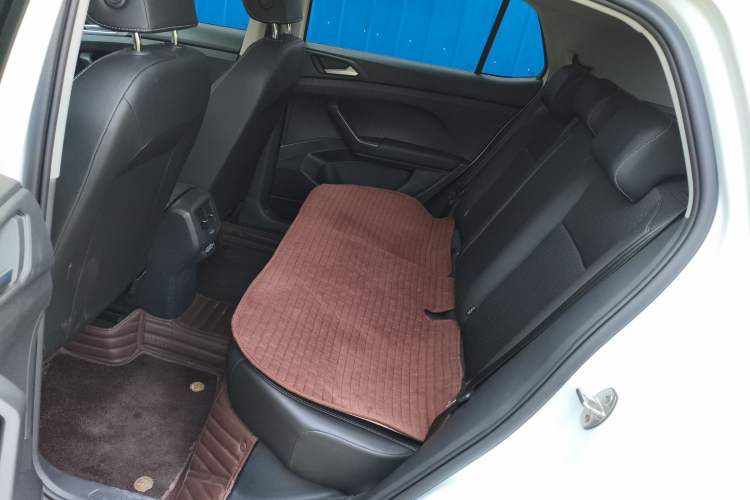 Used Volkswagen Tacqua 2021 1.5L Automatic Yue Zhi Lian Edition Left Rear Seat