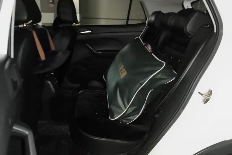 Used Volkswagen Tacqua 2021 1.5L Automatic Yue Zhi Lian Edition Left Rear Seat