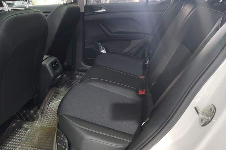 Used Volkswagen Tacqua 2021 1.5L Automatic Yue Zhi Lian Edition Left Rear Seat