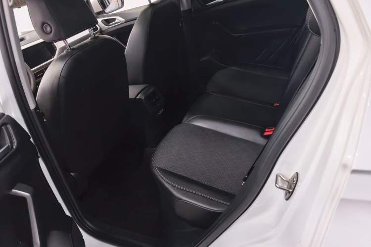 Used Volkswagen Tacqua 2021 200TSI DSG JoyConnect Edition Left Rear Seat