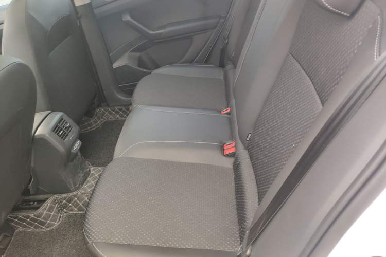 Used Volkswagen Tacqua 2021 1.5L Automatic Yue Zhi Lian Edition Left Rear Seat