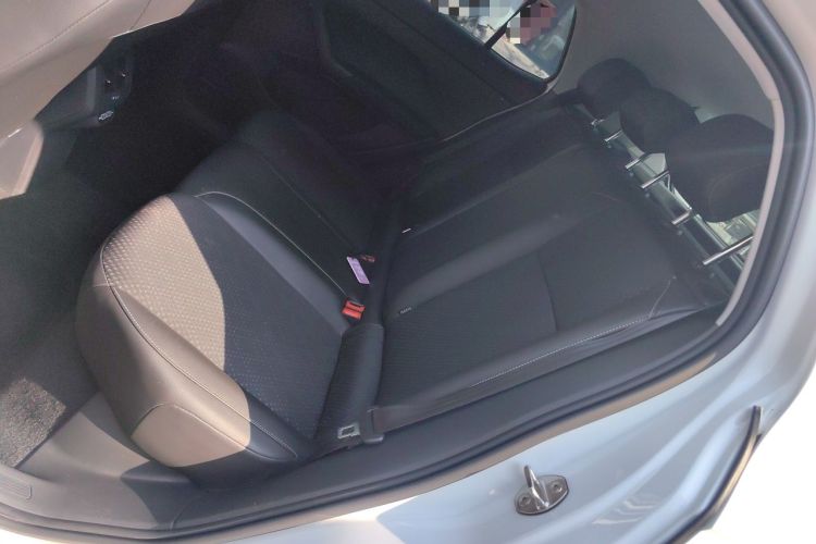 Used Volkswagen Tacqua 2021 1.5L Automatic 30th Anniversary Edition Left Rear Seat