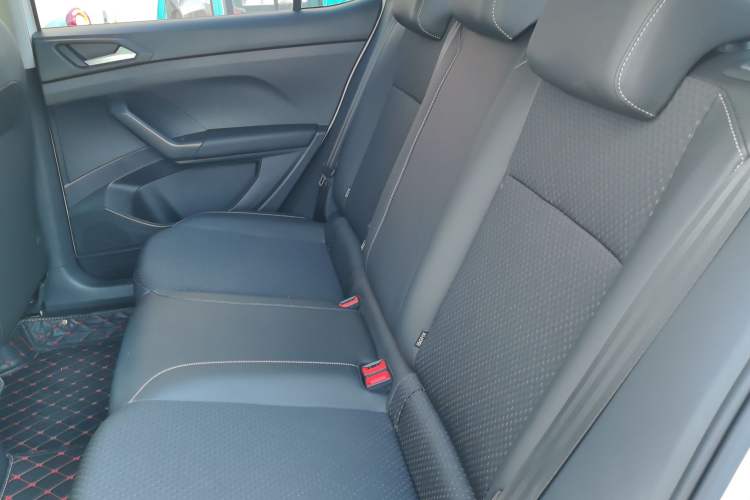 Used Volkswagen Tacqua 2021 1.5L Automatic Yue Zhi Lian Edition Left Rear Seat