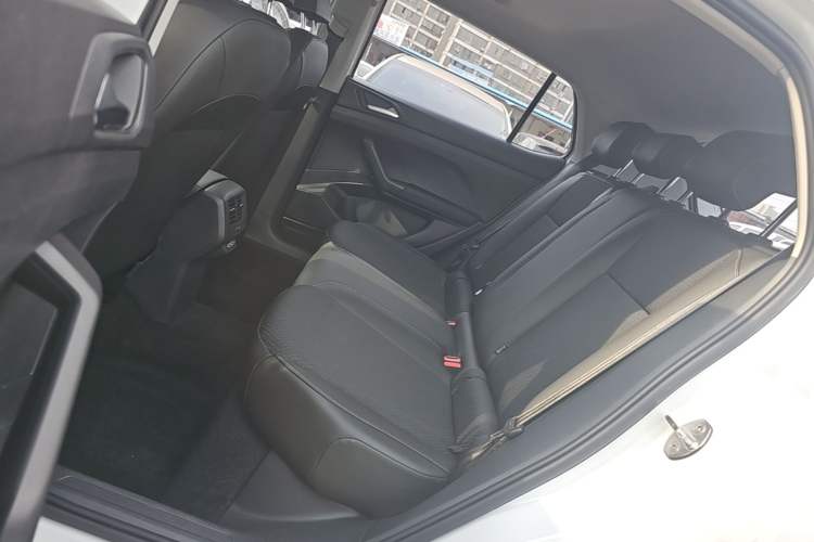 Used Volkswagen Tacqua 2021 1.5L Automatic Yue Zhi Lian Edition Left Rear Seat