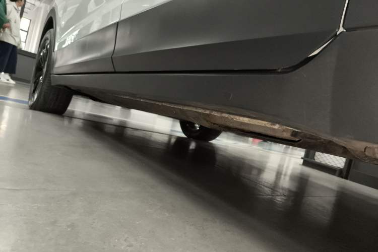 Used Volkswagen Tacqua 2021 1.5L Automatic Yue Zhi Lian Edition Left Side Sill