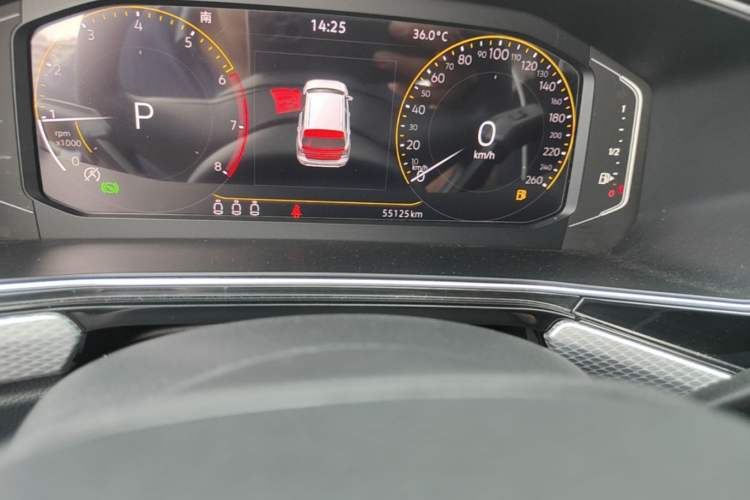 Used Volkswagen Tacqua 2021 1.5L Automatic 30th Anniversary Edition Odometer Close Up