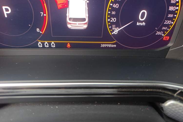 Used Volkswagen Tacqua 2021 1.5L Automatic Yue Zhi Lian Edition Odometer Close Up
