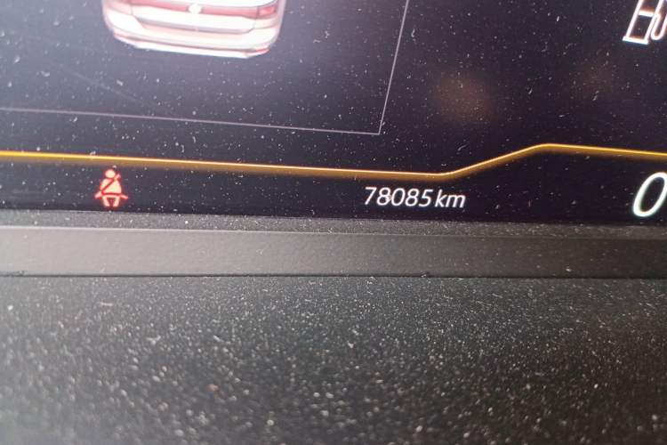Used Volkswagen Tacqua 2021 1.5L Automatic 30th Anniversary Edition Odometer Close Up