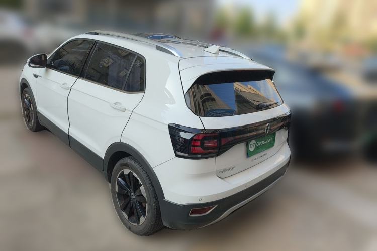 Used Volkswagen Tacqua 2021 1.5L Automatic R-Line Smart Connect Edition Rear Left 45 Deg