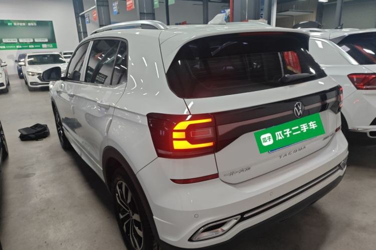 Used Volkswagen Tacqua 2021 280TSI DSG EnjoyPro Smart Connectivity Version Rear Left 45 Deg