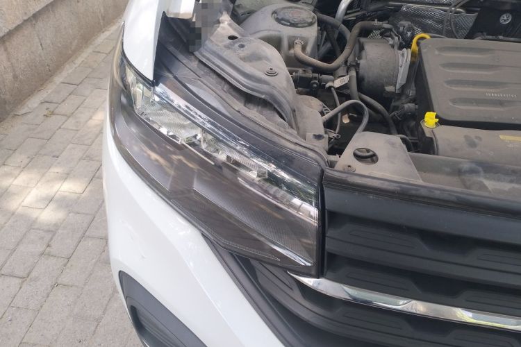 Used Volkswagen Tacqua 2021 1.5L Automatic Shangzhilian Edition Right Front Headlight