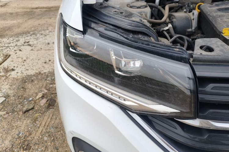 Used Volkswagen Tacqua 2021 1.5L Automatic Yue Zhi Lian Edition Right Front Headlight