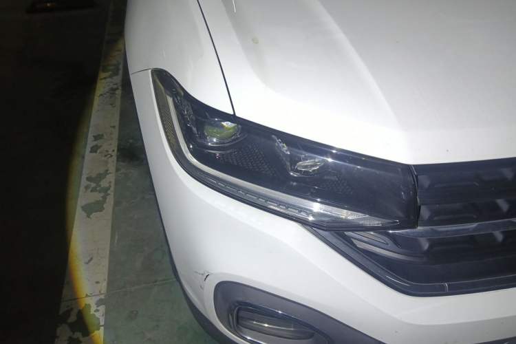 Used Volkswagen Tacqua 2021 1.5L Automatic Yue Zhi Lian Edition Right Front Headlight