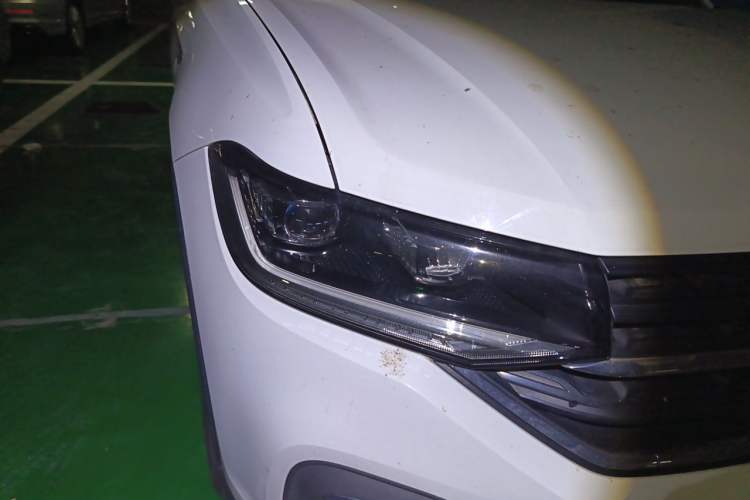 Used Volkswagen Tacqua 2021 1.5L Automatic Yue Zhi Lian Edition Right Front Headlight