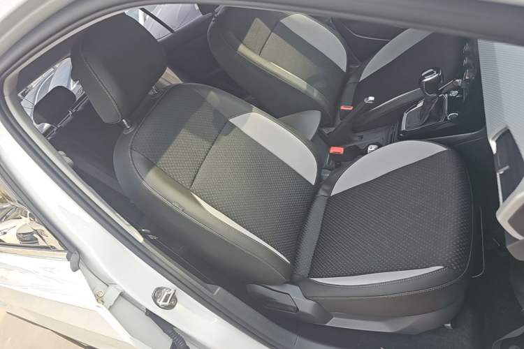 Used Volkswagen Tacqua 2021 1.5L Automatic Yue Zhi Lian Edition Right Front Seat
