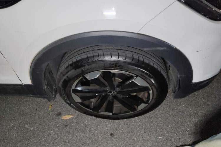 Used Volkswagen Tacqua 2021 1.5L Automatic Yue Zhi Lian Edition Right Front Wheel Hub