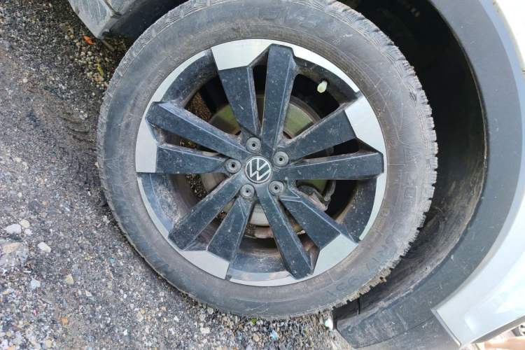 Used Volkswagen Tacqua 2021 1.5L Automatic Yue Zhi Lian Edition Right Front Wheel Hub