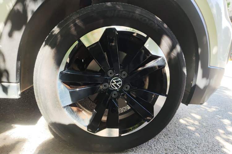 Used Volkswagen Tacqua 2021 1.5L Automatic Yue Zhi Lian Edition Right Front Wheel Hub