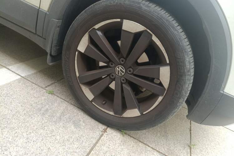 Used Volkswagen Tacqua 2021 1.5L Automatic Yue Zhi Lian Edition Right Front Wheel Hub