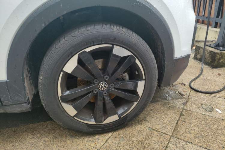 Used Volkswagen Tacqua 2021 1.5L Automatic Yue Zhi Lian Edition Right Front Wheel Hub