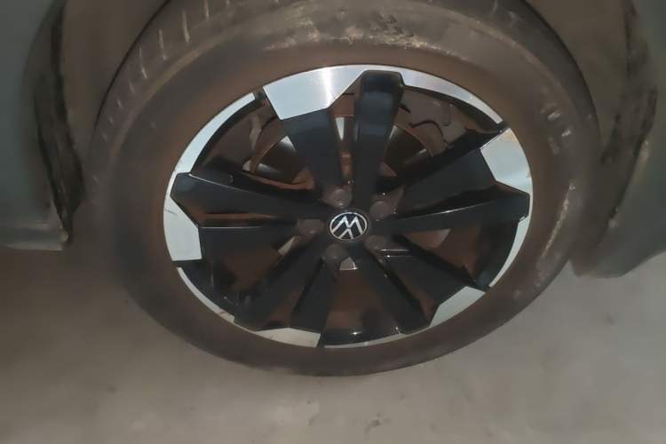 Used Volkswagen Tacqua 2021 1.5L Automatic Yue Zhi Lian Edition Right Front Wheel Hub