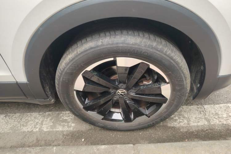 Used Volkswagen Tacqua 2021 1.5L Automatic Yue Zhi Lian Edition Right Front Wheel Hub