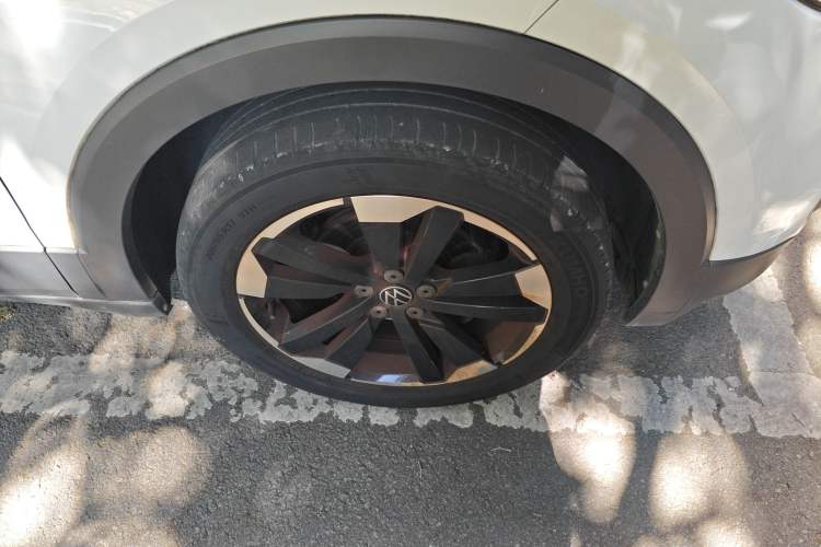 Used Volkswagen Tacqua 2021 1.5L Automatic Yue Zhi Lian Edition Right Front Wheel Hub
