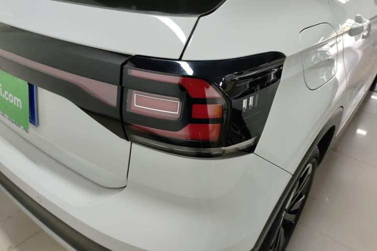 Used Volkswagen Tacqua 2021 1.5L Automatic Yue Zhi Lian Edition Right Rear Taillight