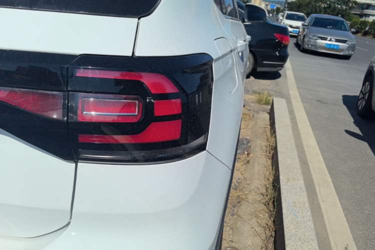 Used Volkswagen Tacqua 2021 1.5L Automatic Yue Zhi Lian Edition Right Rear Taillight