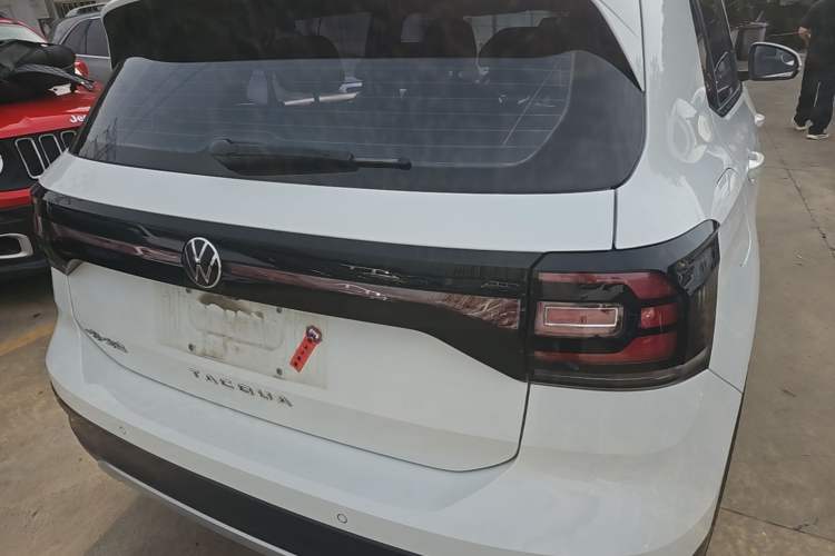 Used Volkswagen Tacqua 2021 1.5L Automatic Yue Zhi Lian Edition Right Rear Taillight