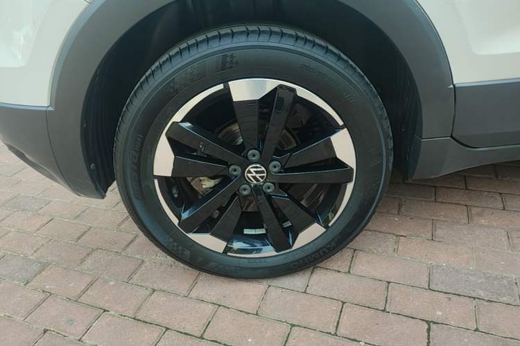Used Volkswagen Tacqua 2021 1.5L Automatic Yue Zhi Lian Edition Right Rear Wheel Hub