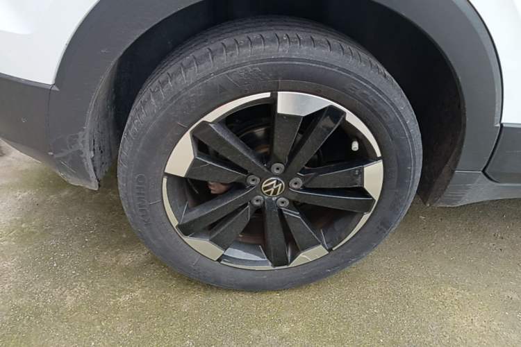 Used Volkswagen Tacqua 2021 1.5L Automatic Yue Zhi Lian Edition Right Rear Wheel Hub