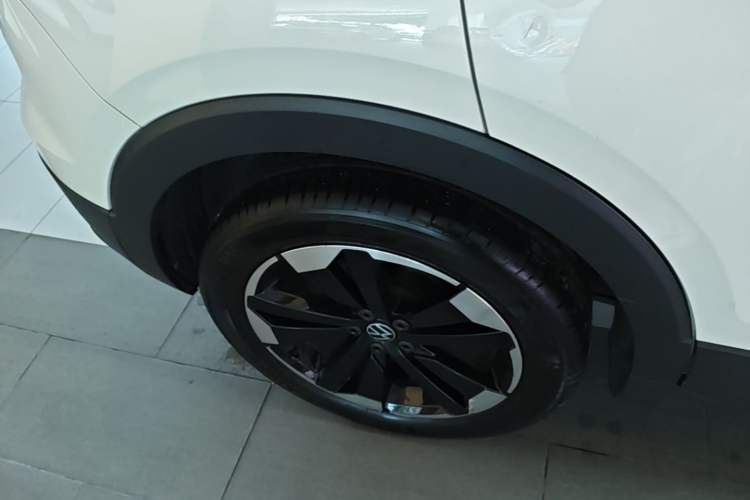 Used Volkswagen Tacqua 2021 1.5L Automatic Yue Zhi Lian Edition Right Rear Wheel Hub