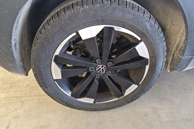Used Volkswagen Tacqua 2021 1.5L Automatic Yue Zhi Lian Edition Right Rear Wheel Hub