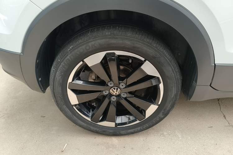 Used Volkswagen Tacqua 2021 1.5L Automatic Yue Zhi Lian Edition Right Rear Wheel Hub