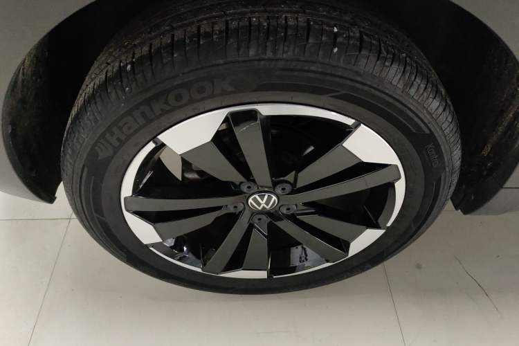 Used Volkswagen Tacqua 2021 1.5L Automatic Yue Zhi Lian Edition Right Rear Wheel Hub