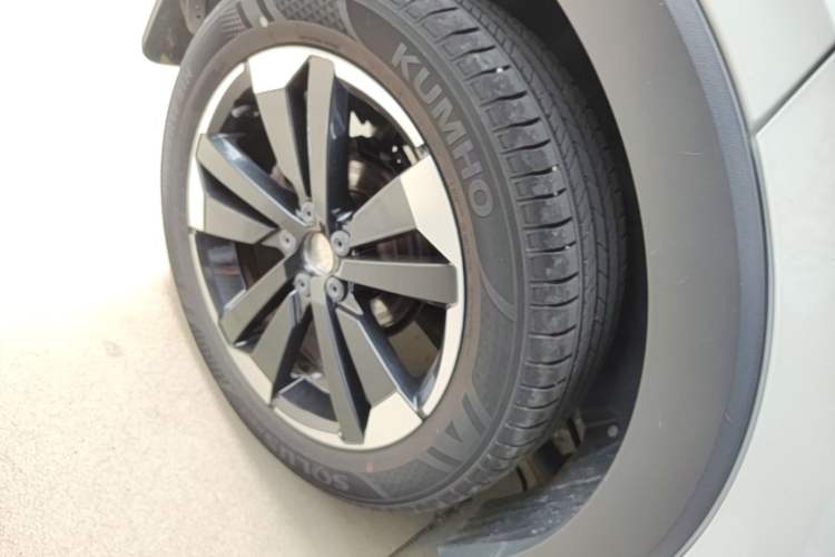 Used Volkswagen Tacqua 2021 1.5L Automatic Yue Zhi Lian Edition Right Rear Wheel Hub