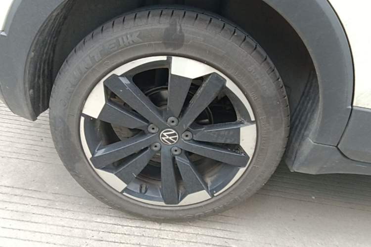 Used Volkswagen Tacqua 2021 1.5L Automatic Yue Zhi Lian Edition Right Rear Wheel Hub